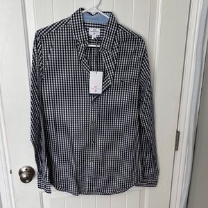 Vineyard Vines Men's Navy and White Checkered Shirt